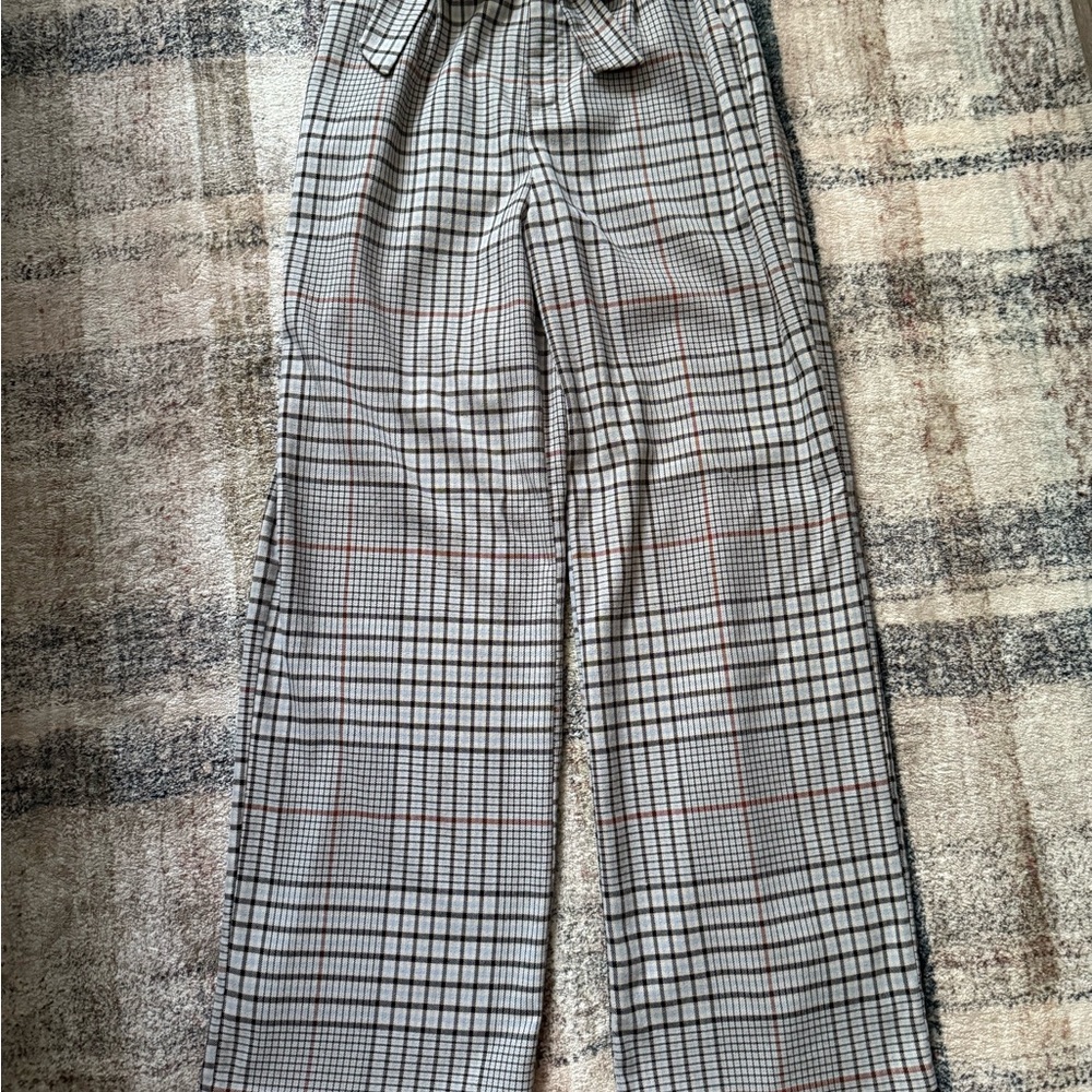 Forever 21 Gray Dress Pants with Glen Plaid Pattern